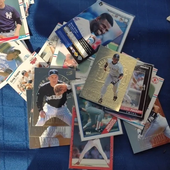 Baseball Card Collection - Picture 2 of 4